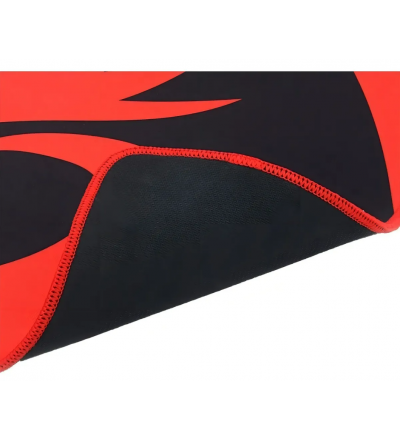Mouse Pad gamer Redragon Kunlun P006 de goma y tela l 42cm x 88cm x 4mm negro/rojo